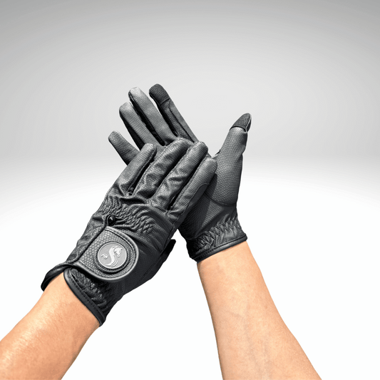 guantes de montar negros
black riding gloves
elegante Reithandschuhe
breathable horse riding gloves
guantes táctiles equitación
premium equestrian gloves
Reithandschuhe für das ganze Jahr
guantes técnicos para jinetes
stylish riding gloves
Reithandschuhe mit Logo
horse riding gloves with grip
guantes ecuestres ligeros
high-quality equestrian accessories
schwarze Reithandschuhe mit Klettverschluss
guantes de equitación transpirables
touchscreen compatible riding gloves
flexible Reithandschuhe
accesorios 